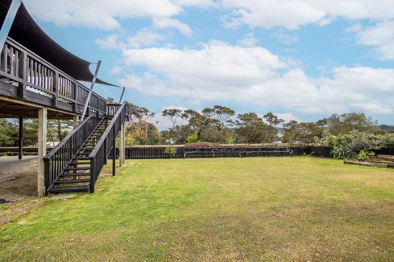 Photo of property in 75 Yorke Road, Haruru, 0204