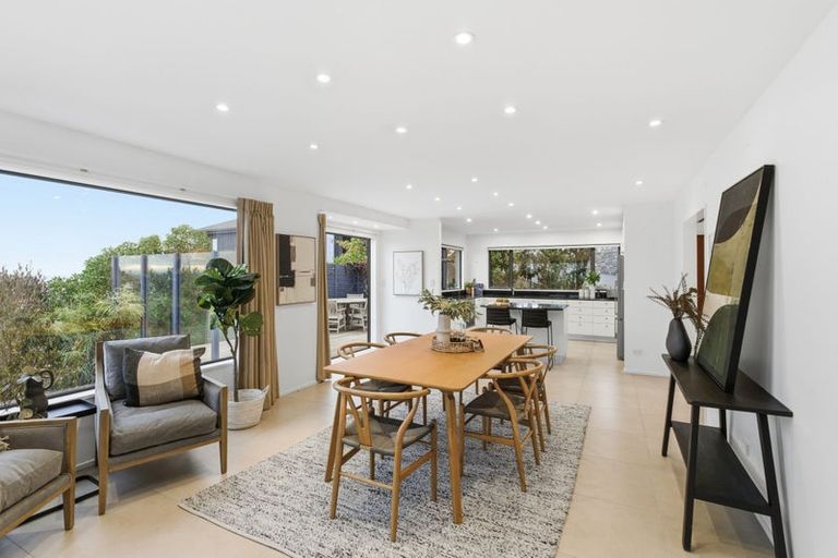 Photo of property in 39 Santa Maria Avenue, Mount Pleasant, Christchurch, 8081
