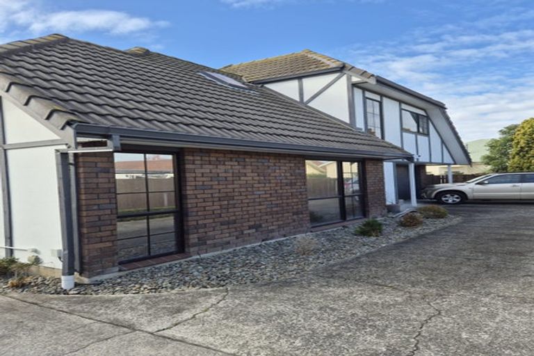 Photo of property in 211 Milson Line, Milson, Palmerston North, 4414
