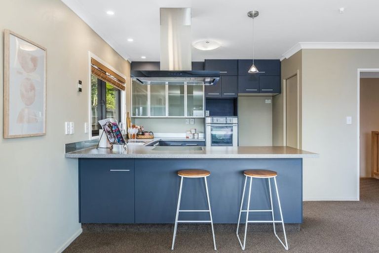 Photo of property in 5 The Top Gallant, Whitby, Porirua, 5024