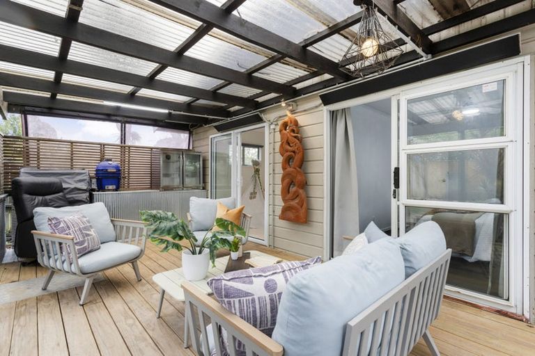 Photo of property in 26 Brunner Road, Glen Eden, Auckland, 0602