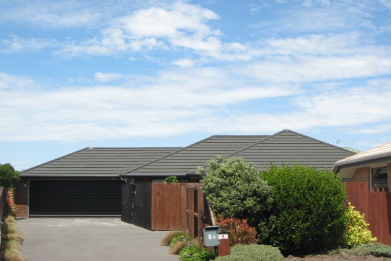 Photo of property in 8 Neptune Place, Waimairi Beach, Christchurch, 8083