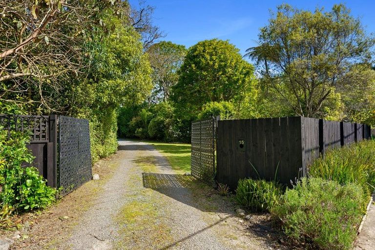 Photo of property in 15 Kauri Road, Waikanae, 5036