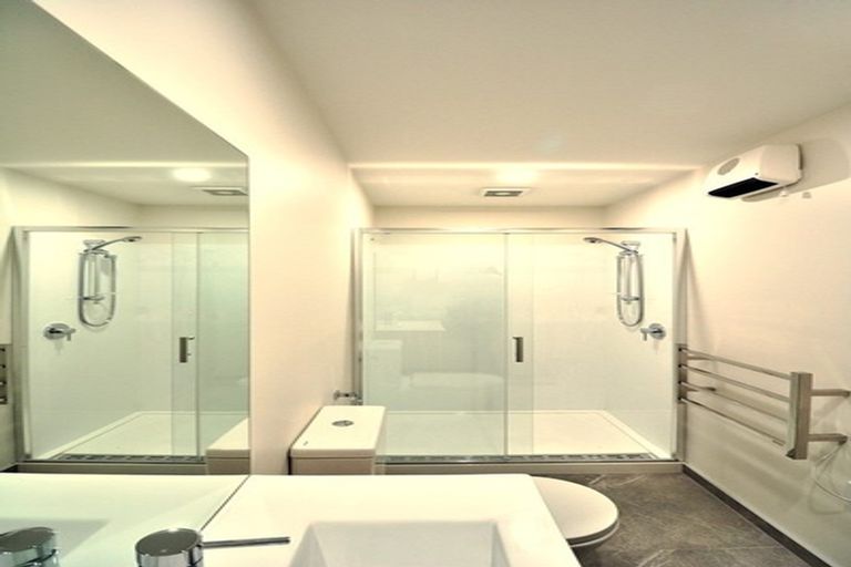 Photo of property in 2/296 Hereford Street, Christchurch Central, Christchurch, 8011