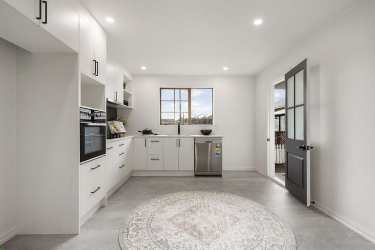 Photo of property in 15 Cargill Street, Karori, Wellington, 6012