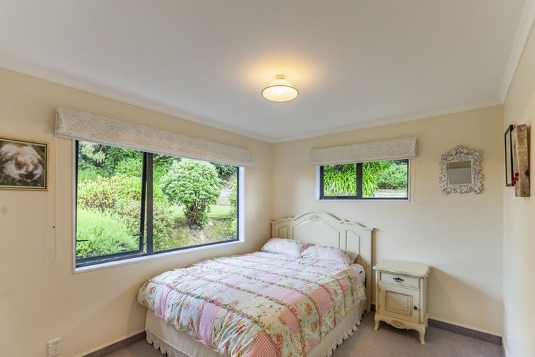 Photo of property in 37 Hetley Crescent, Taradale, Napier, 4112