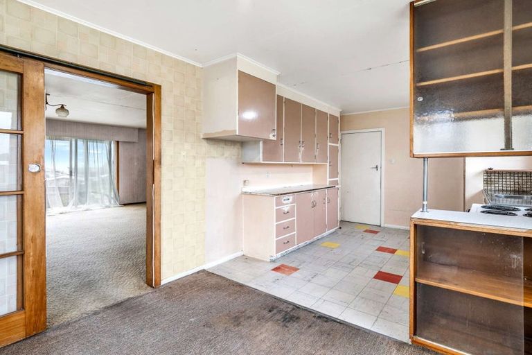 Photo of property in 112 Matai Street, Castlecliff, Whanganui, 4501