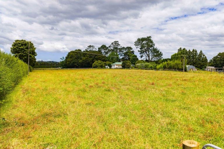 Photo of property in 326 Tauraroa Road, Maungakaramea, Whangarei, 0178