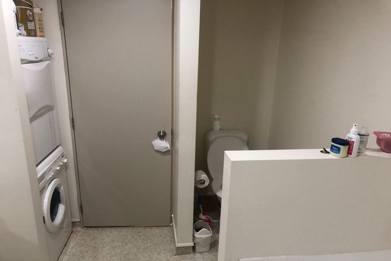 Photo of property in St Helens Apartments, 109 Coromandel Street, Newtown, Wellington, 6021