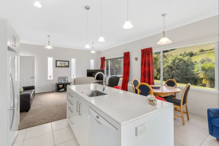 Photo of property in 115 Kent Terrace, Taradale, Napier, 4112