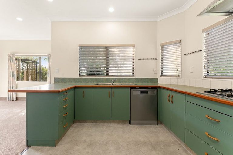 Photo of property in 1 Stableford Drive, Pyes Pa, Tauranga, 3112