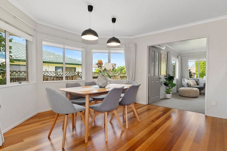 Photo of property in 3 Oxford Avenue, Te Kamo, Whangarei, 0112