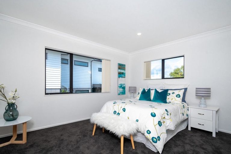 Photo of property in 3 Parani Court, Te Atatu Peninsula, Auckland, 0610