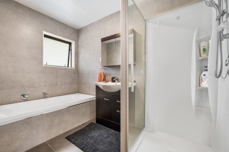 Photo of property in 3 Karepe Lane, Kumeu, 0810