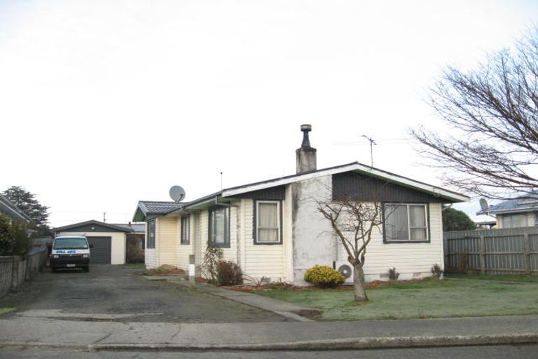 Photo of property in 100 Scott Street, Strathern, Invercargill, 9812