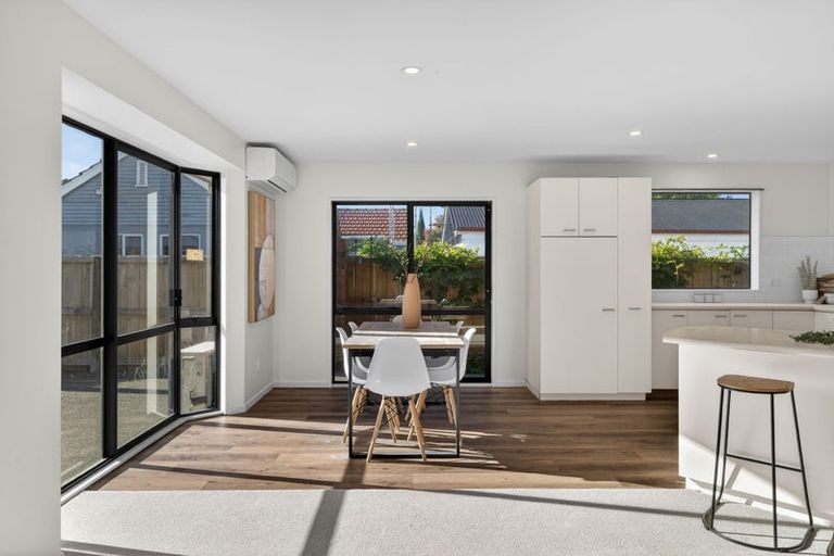 Photo of property in 2/8 Fovant Street, Russley, Christchurch, 8042