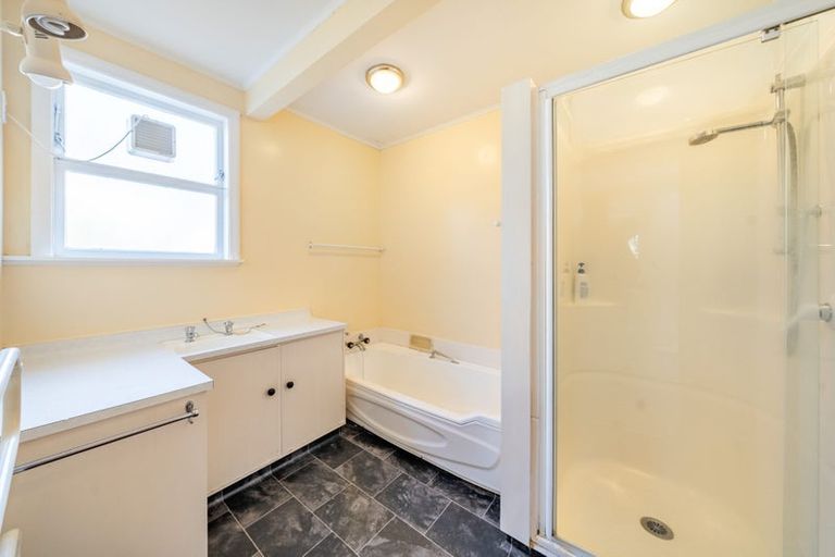 Photo of property in 4 Bannister Avenue, Johnsonville, Wellington, 6037