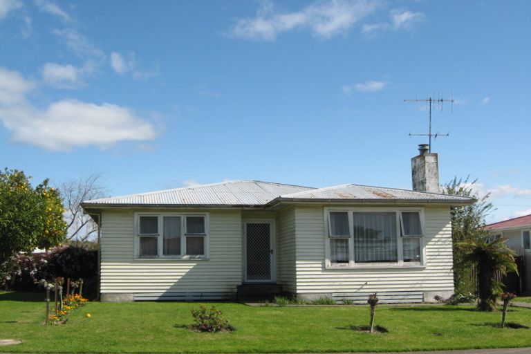 Photo of property in 3 Churchill Avenue, Wairoa, 4108