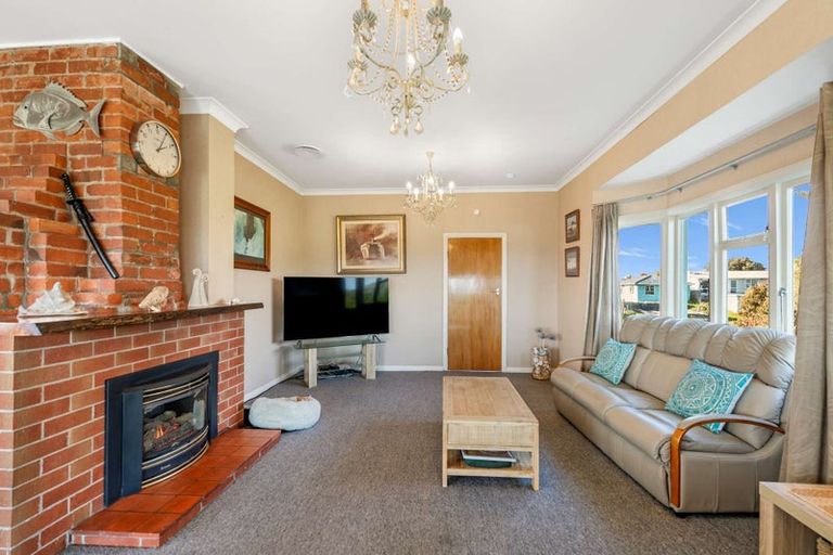 Photo of property in 153 Cornfoot Street, Castlecliff, Whanganui, 4501