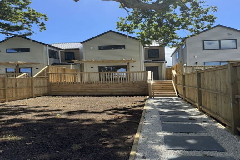 Photo of property in 121b Grove Road, Papakura, 2110