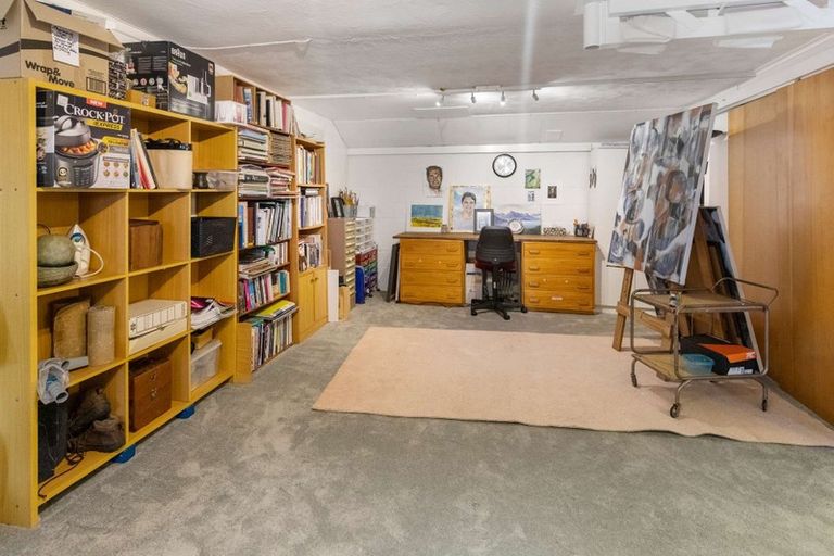 Photo of property in 401 Pukehangi Road, Pomare, Rotorua, 3015