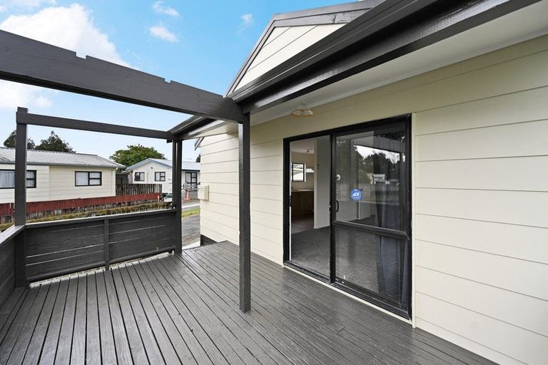 Photo of property in 3 Silkwood Lane, Melville, Hamilton, 3206