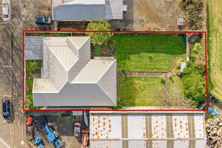 Photo of property in 211 Guyton Street, Whanganui, 4500