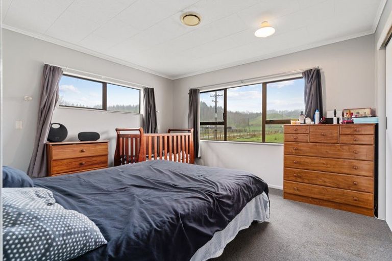 Photo of property in 166 West Road, Mauriceville, Masterton, 5882