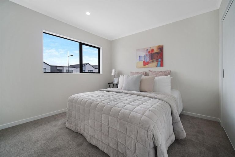 Photo of property in 30 Kairakau Street, Papakura, 2110