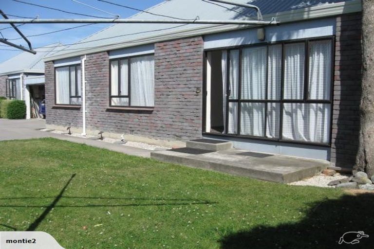 Photo of property in 33 Mortlake Street, Islington, Christchurch, 8042