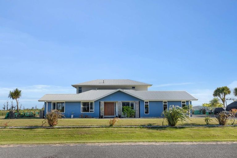 Photo of property in 12 Elley Drive, Carters Beach, Westport, 7825