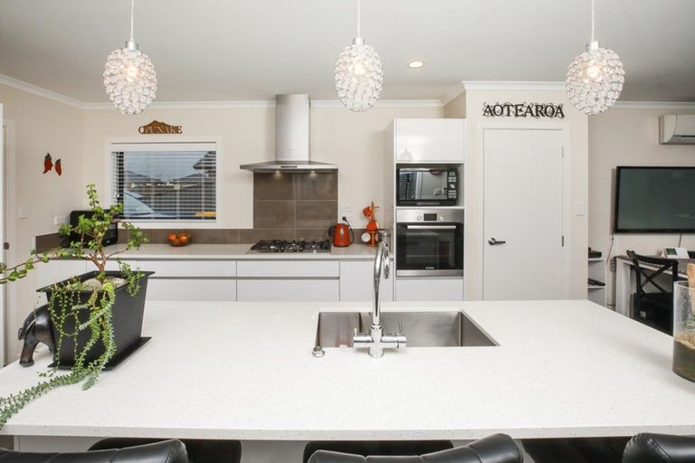 Photo of property in 41 Stan Heather Drive, Glenview, Hamilton, 3206