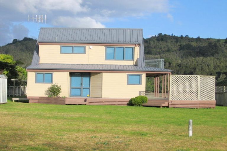 Photo of property in 107 Apperly Street, Whangamata, 3620