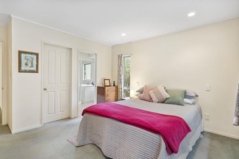Photo of property in 3 Inagh Close, Dannemora, Auckland, 2016