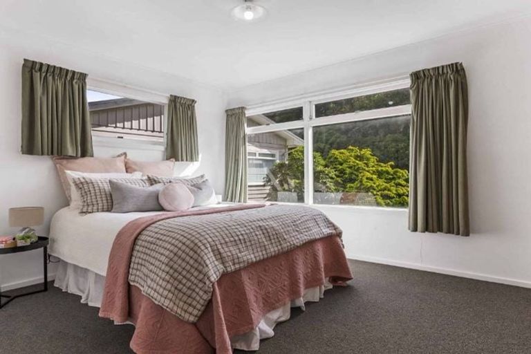 Photo of property in 59 Awarua Street, Ngaio, Wellington, 6035