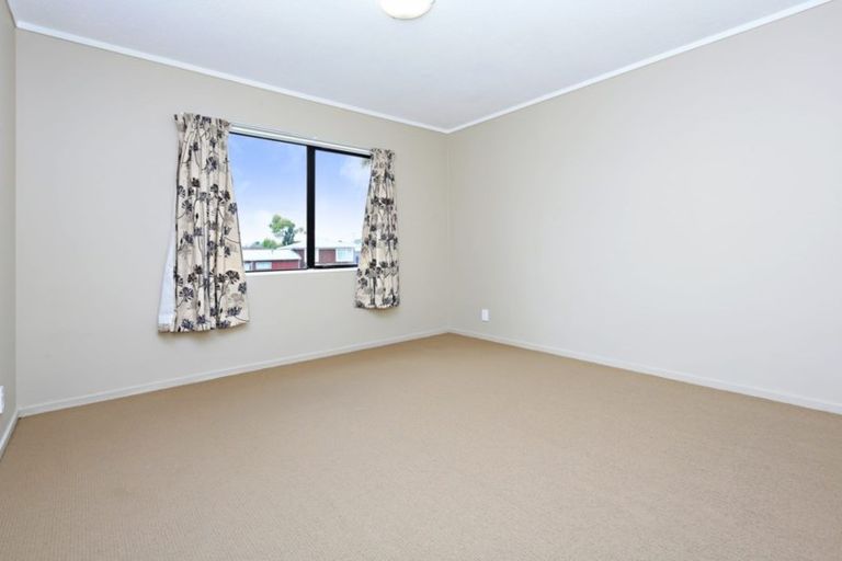 Photo of property in 2/23 Mahia Road, Manurewa, Auckland, 2102