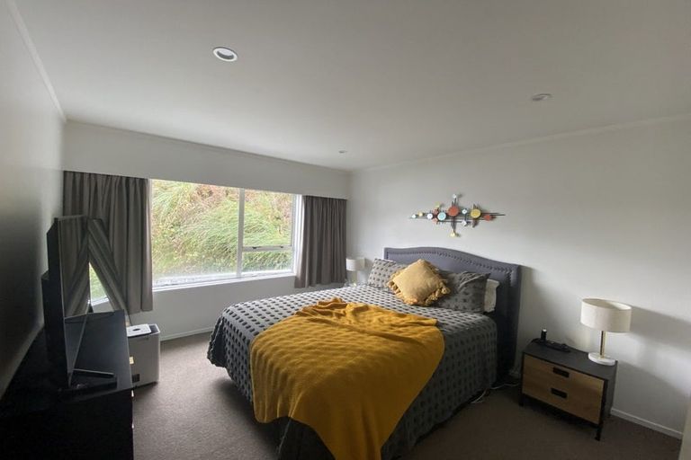 Photo of property in 118 Middleton Road, Churton Park, Wellington, 6037