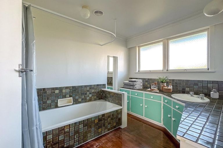 Photo of property in 51 Churchill Road, Judea, Tauranga, 3110