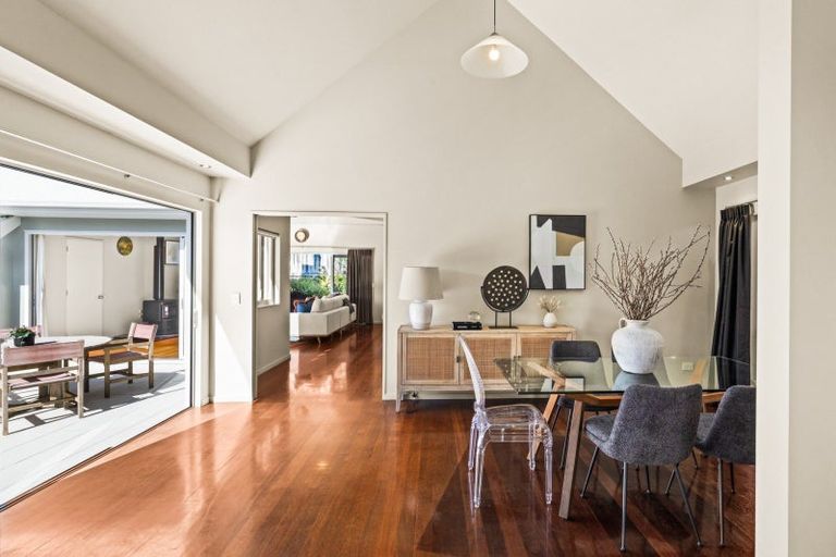 Photo of property in 50 Rochfort Road, Havelock North, 4130