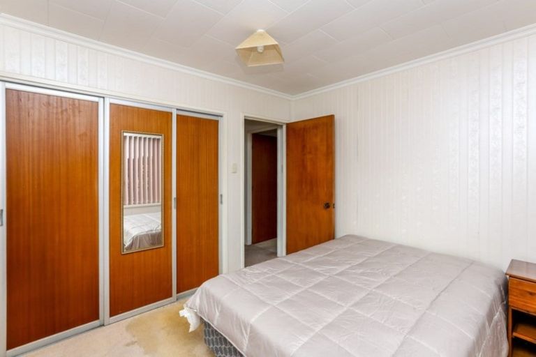 Photo of property in 3/10 Birdwood Avenue, Moturoa, New Plymouth, 4310