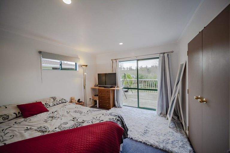 Photo of property in 24 Eagle Street, Waipawa, 4210