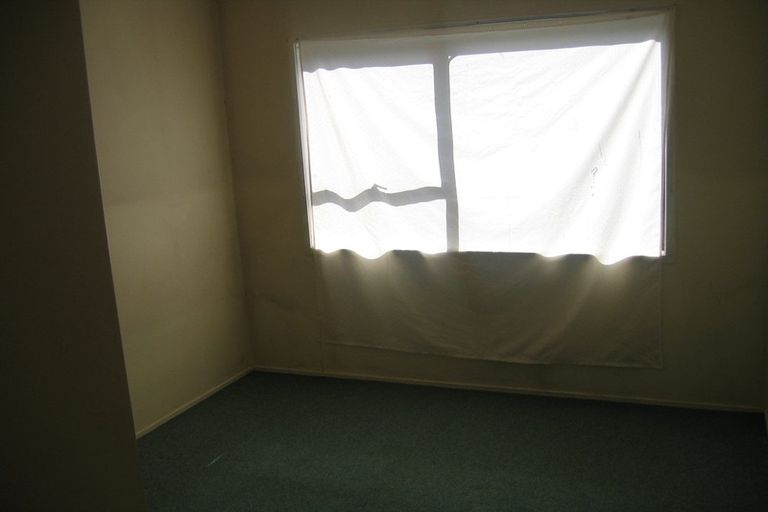 Photo of property in 21 Wattle Street, New Lynn, Auckland, 0600