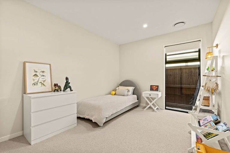 Photo of property in 32 Walter Case Drive, Harewood, Christchurch, 8051