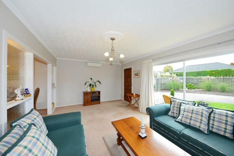 Photo of property in 367 Withells Road, Avonhead, Christchurch, 8042