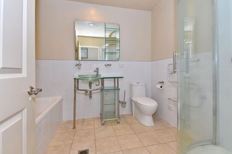 Photo of property in 11/8 Landscape Road, Papatoetoe, Auckland, 2025