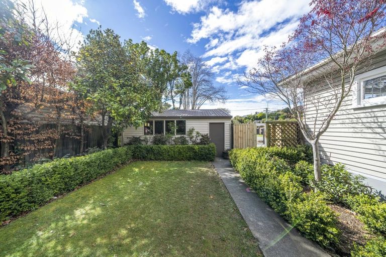 Photo of property in 167 Centaurus Road, Saint Martins, Christchurch, 8022