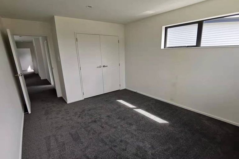 Photo of property in 43 Kaha Road, Takanini, 2110