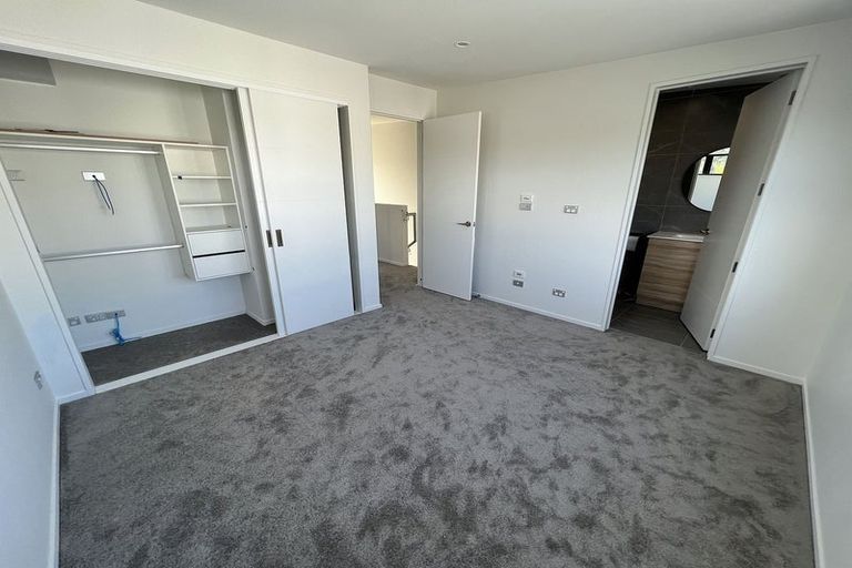 Photo of property in 123b Sunnynook Road, Forrest Hill, Auckland, 0620