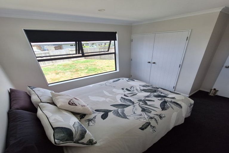 Photo of property in 18 Dee Street, Otane, 4202