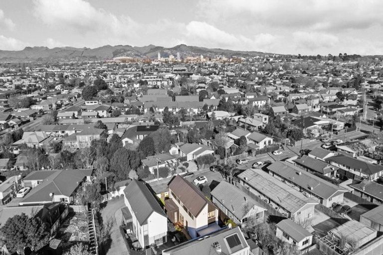 Photo of property in 91 Dover Street, St Albans, Christchurch, 8014